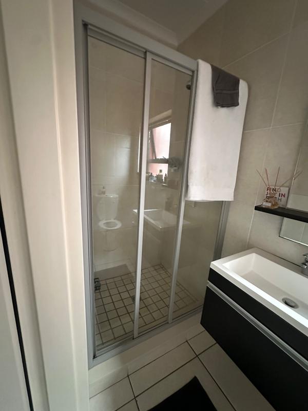 To Let 2 Bedroom Property for Rent in Greenstone Hill Gauteng