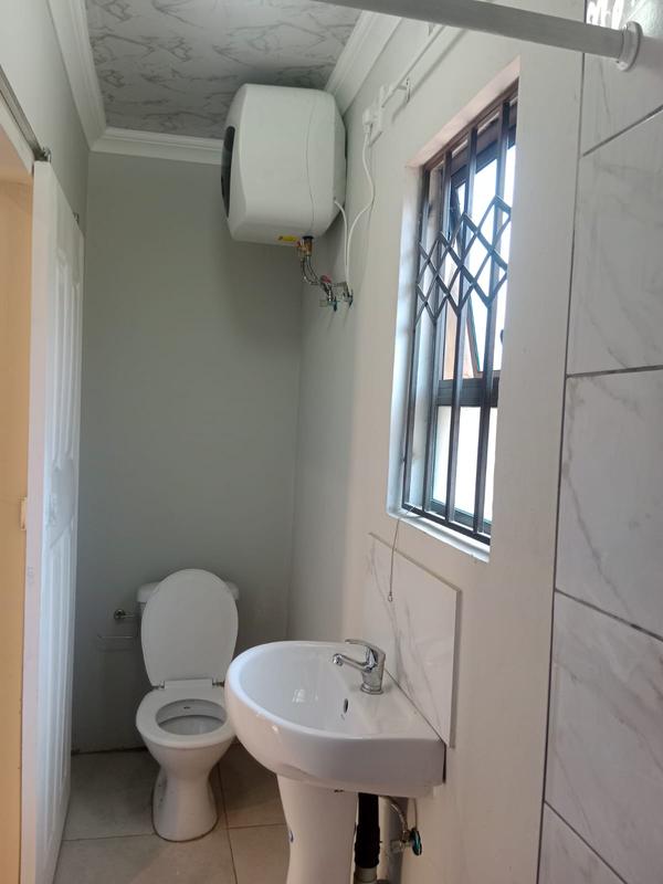 1 Bedroom Property for Sale in Vrededorp Gauteng