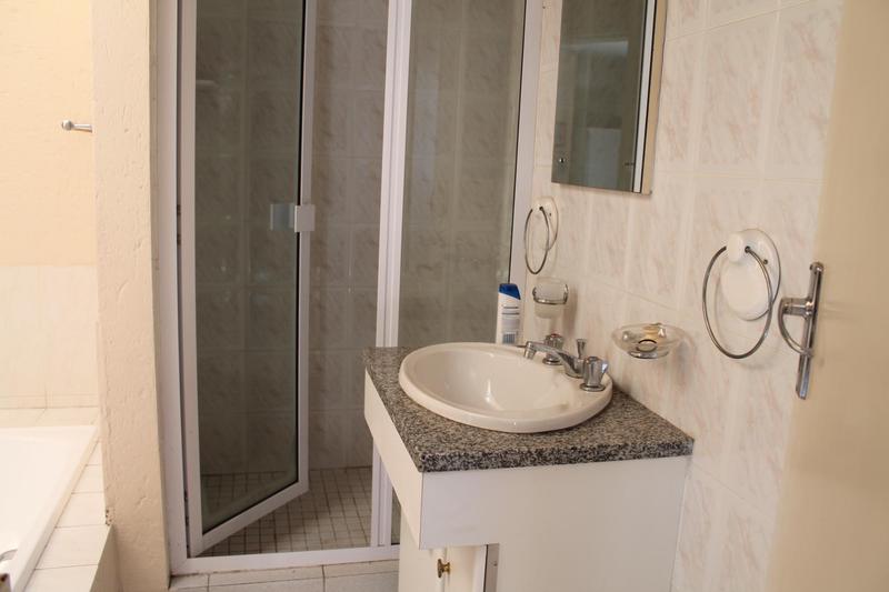 4 Bedroom Property for Sale in Kensington Gauteng
