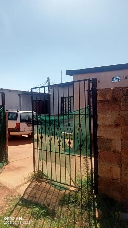 4 Bedroom Property for Sale in Orange Farm Gauteng