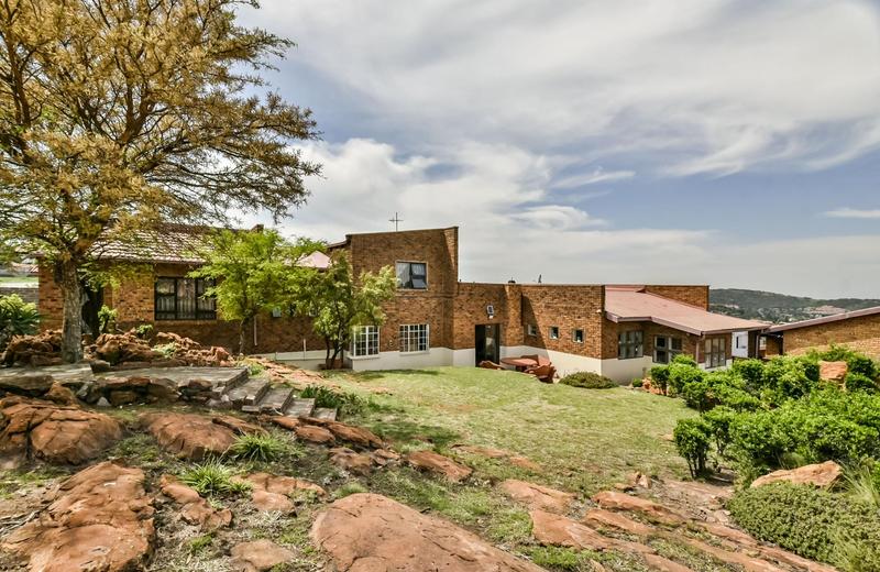 4 Bedroom Property for Sale in Winchester Hills Gauteng