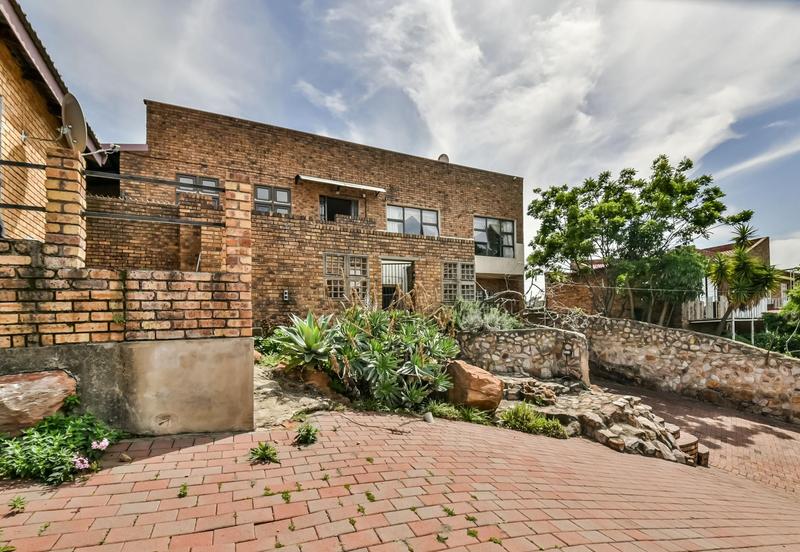 4 Bedroom Property for Sale in Winchester Hills Gauteng