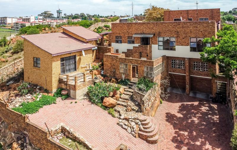 4 Bedroom Property for Sale in Winchester Hills Gauteng