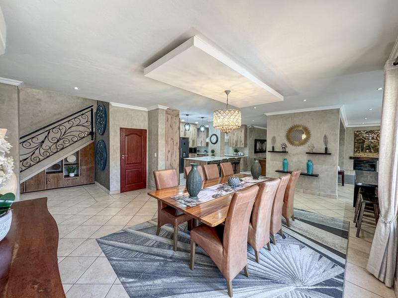 5 Bedroom Property for Sale in Midstream Estate Gauteng
