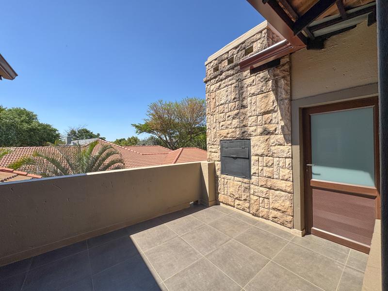 5 Bedroom Property for Sale in Midstream Estate Gauteng
