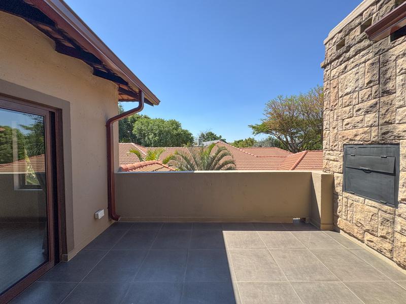 5 Bedroom Property for Sale in Midstream Estate Gauteng