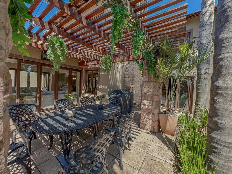 5 Bedroom Property for Sale in Midstream Estate Gauteng