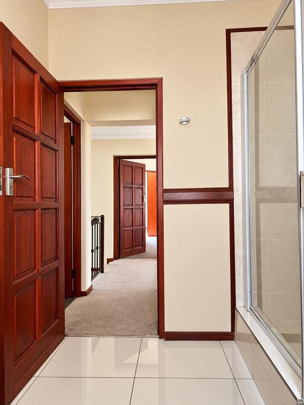 4 Bedroom Property for Sale in Faerie Glen Gauteng