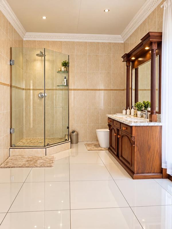 4 Bedroom Property for Sale in Faerie Glen Gauteng