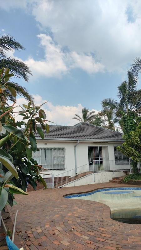 3 Bedroom Property for Sale in Glenvista Gauteng