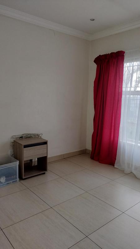 3 Bedroom Property for Sale in Glenvista Gauteng