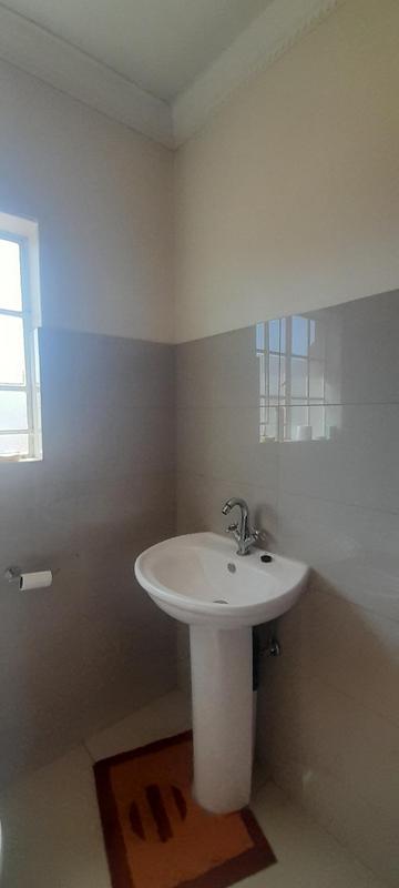 To Let 3 Bedroom Property for Rent in Zwartkop Gauteng