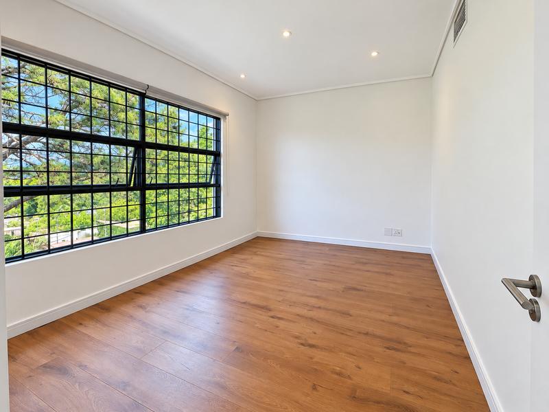5 Bedroom Property for Sale in Bryanston Gauteng