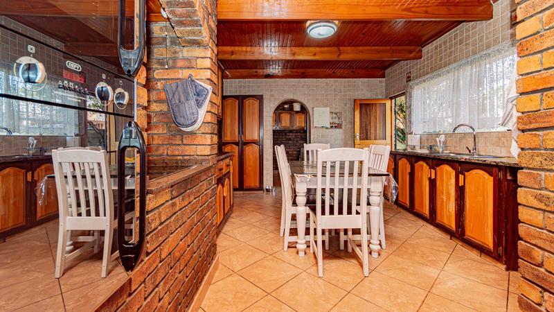 4 Bedroom Property for Sale in Verwoerdpark Gauteng