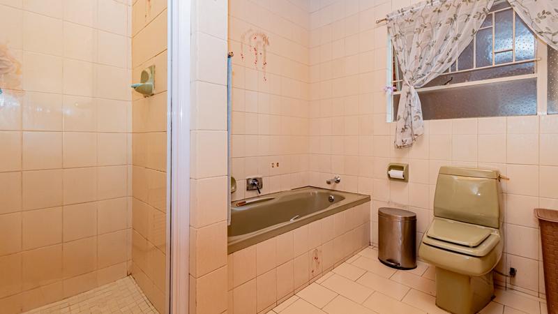 4 Bedroom Property for Sale in Verwoerdpark Gauteng