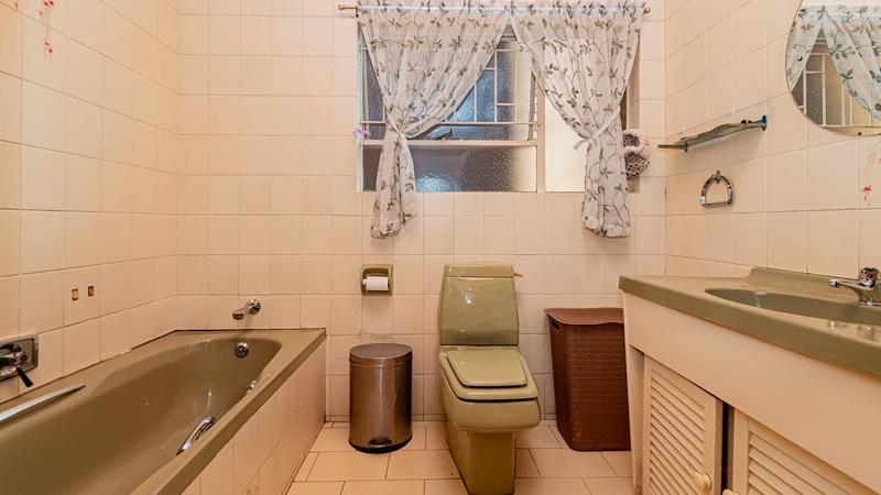 4 Bedroom Property for Sale in Verwoerdpark Gauteng