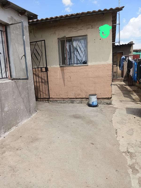 7 Bedroom Property for Sale in Olievenhoutbosch Gauteng