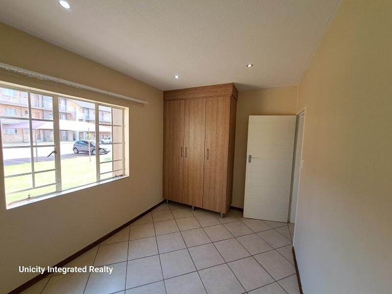 To Let 2 Bedroom Property for Rent in Stone Ridge Gauteng