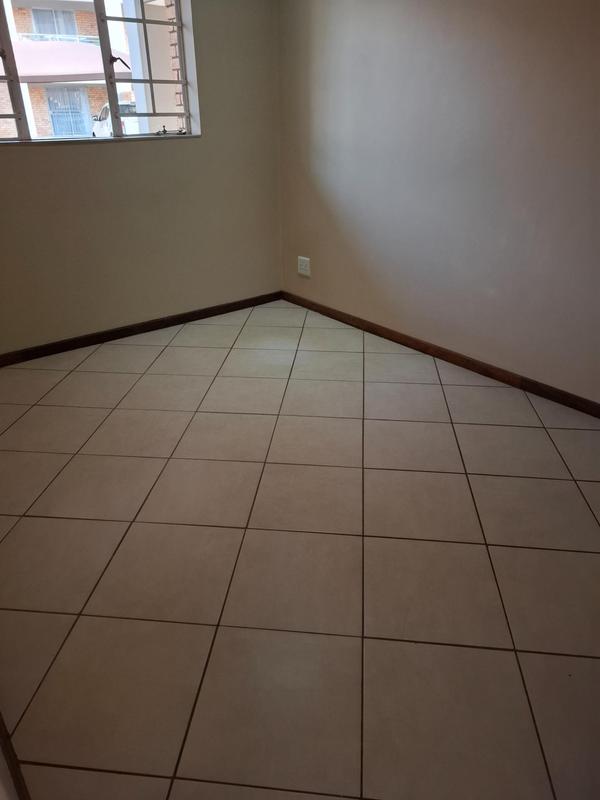 To Let 2 Bedroom Property for Rent in Stone Ridge Gauteng