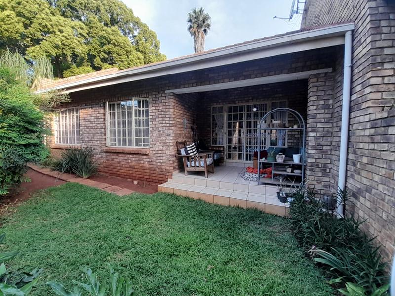 3 Bedroom Property for Sale in Hennopspark Gauteng