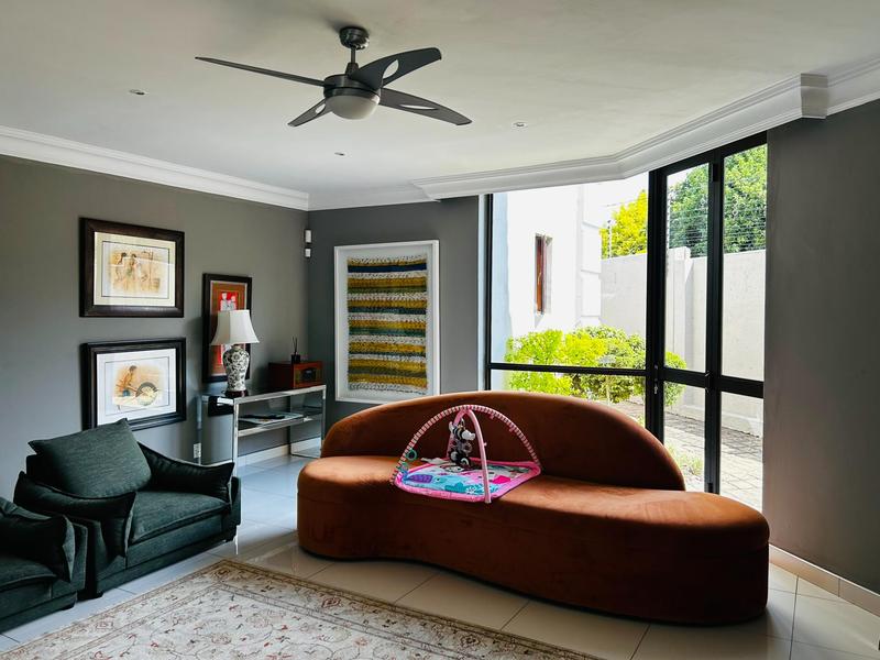 5 Bedroom Property for Sale in Bryanston Gauteng