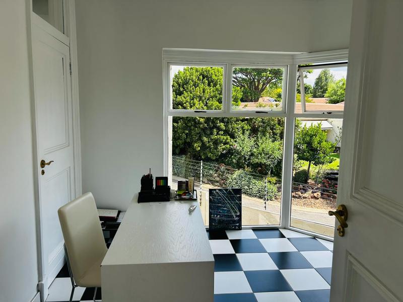5 Bedroom Property for Sale in Bryanston Gauteng