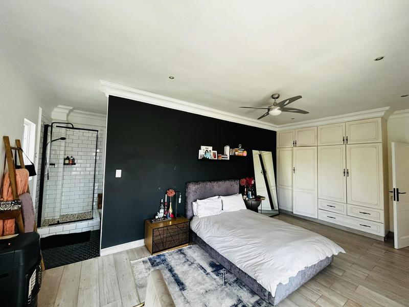 5 Bedroom Property for Sale in Bryanston Gauteng