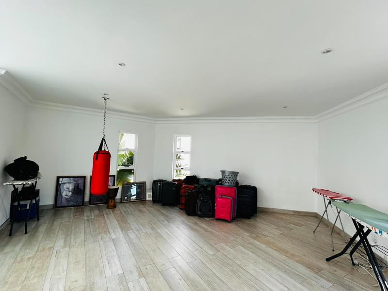 5 Bedroom Property for Sale in Bryanston Gauteng