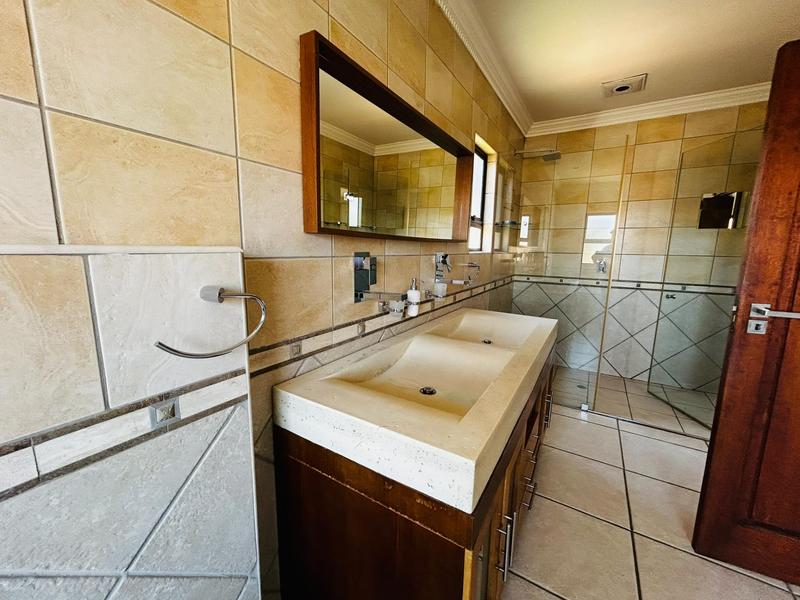 3 Bedroom Property for Sale in Silverwoods Country Estate Gauteng