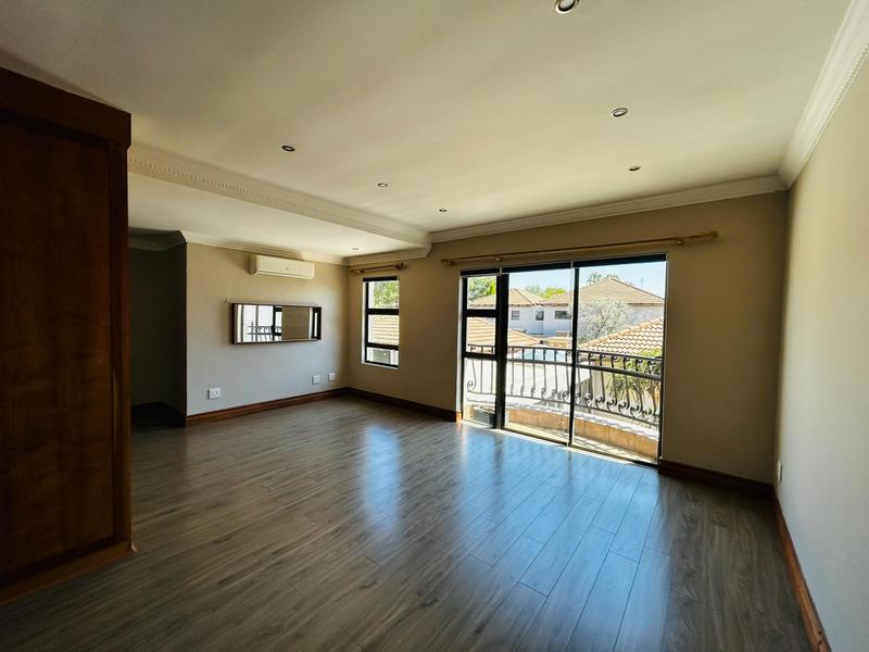 3 Bedroom Property for Sale in Silverwoods Country Estate Gauteng