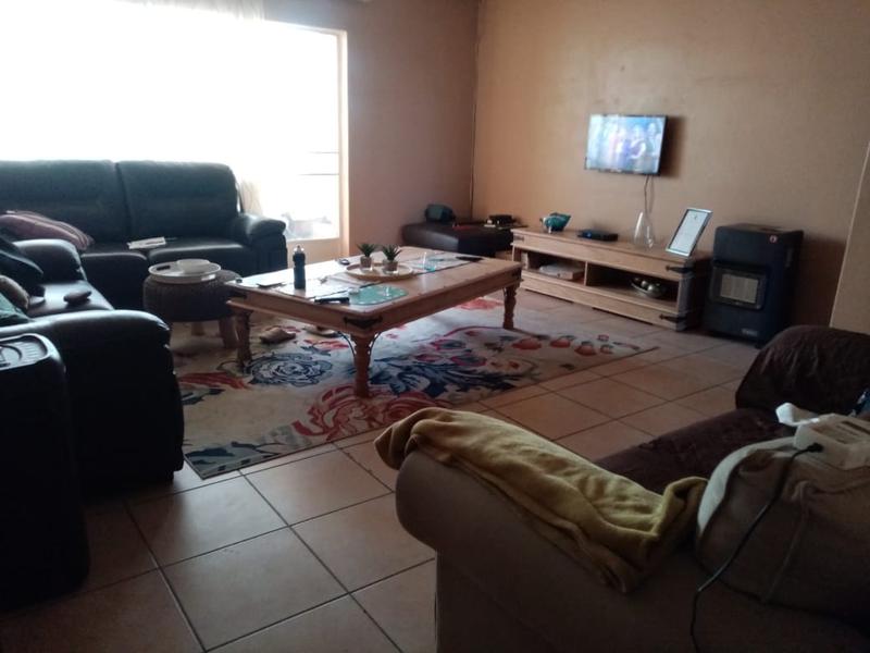 To Let 2 Bedroom Property for Rent in Primrose Gauteng
