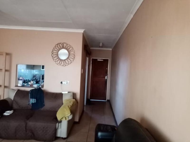 To Let 2 Bedroom Property for Rent in Primrose Gauteng