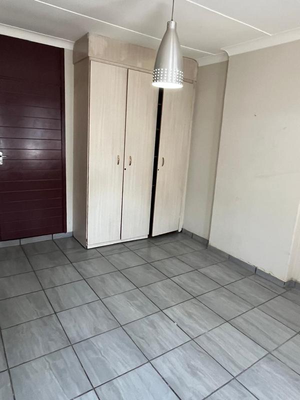 3 Bedroom Property for Sale in Vanderbijlpark Cw 6 Gauteng