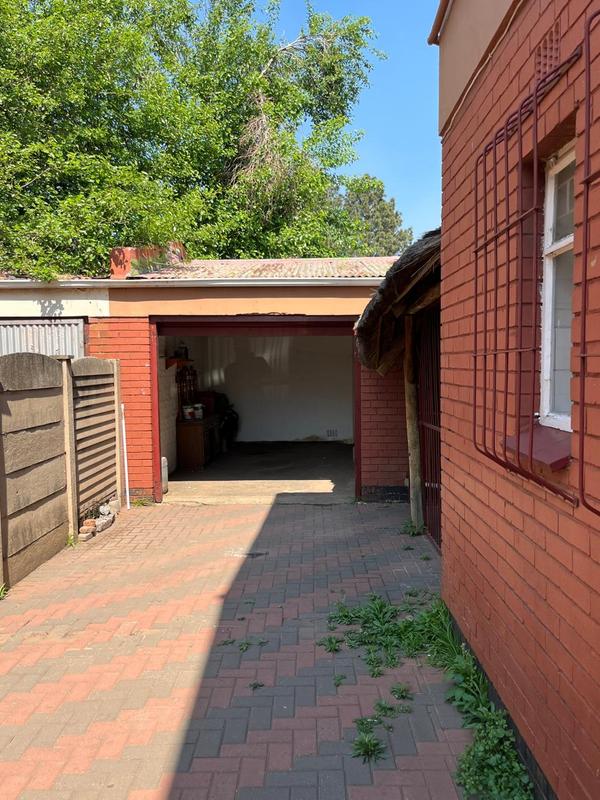 3 Bedroom Property for Sale in Vanderbijlpark Cw 6 Gauteng