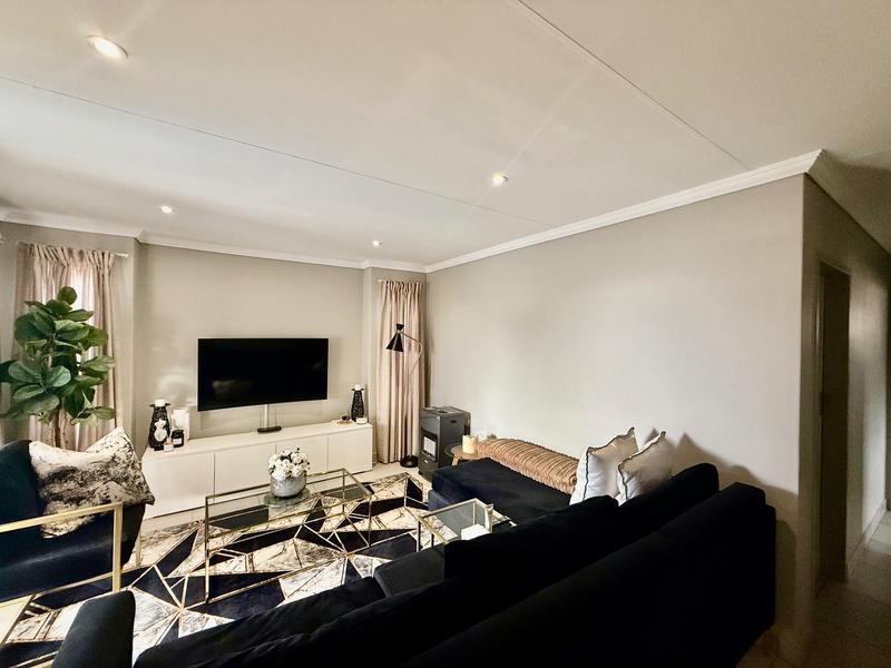 To Let 3 Bedroom Property for Rent in Lion Pride Gauteng