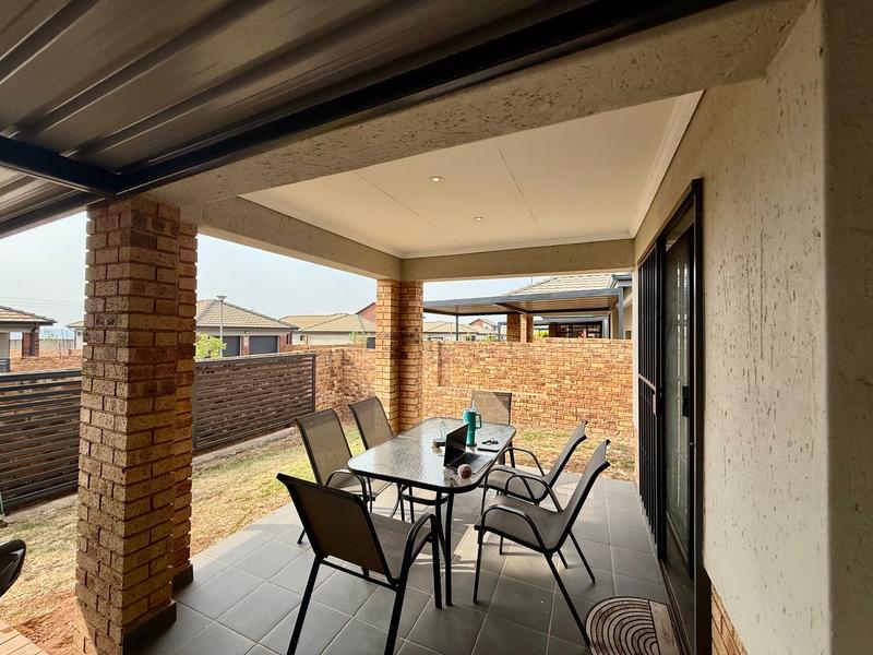 To Let 3 Bedroom Property for Rent in Lion Pride Gauteng