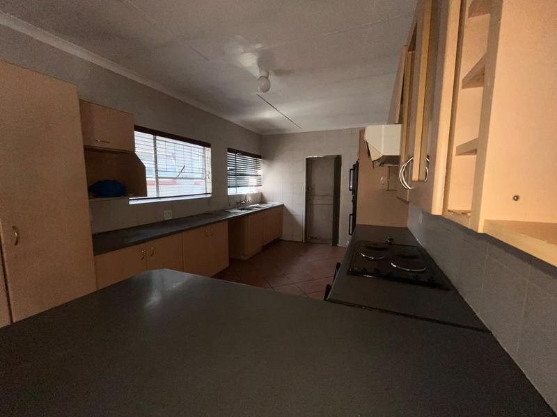 To Let 3 Bedroom Property for Rent in Meyerspark Gauteng