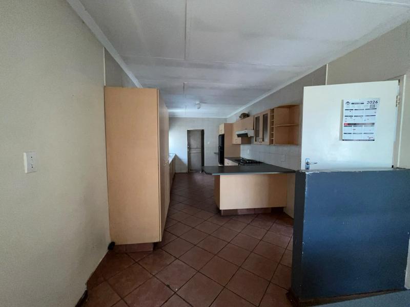 To Let 3 Bedroom Property for Rent in Meyerspark Gauteng