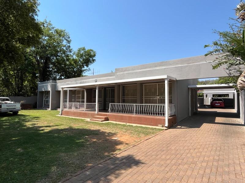 To Let 3 Bedroom Property for Rent in Meyerspark Gauteng