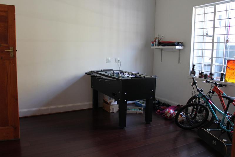 To Let 4 Bedroom Property for Rent in Parkwood Gauteng