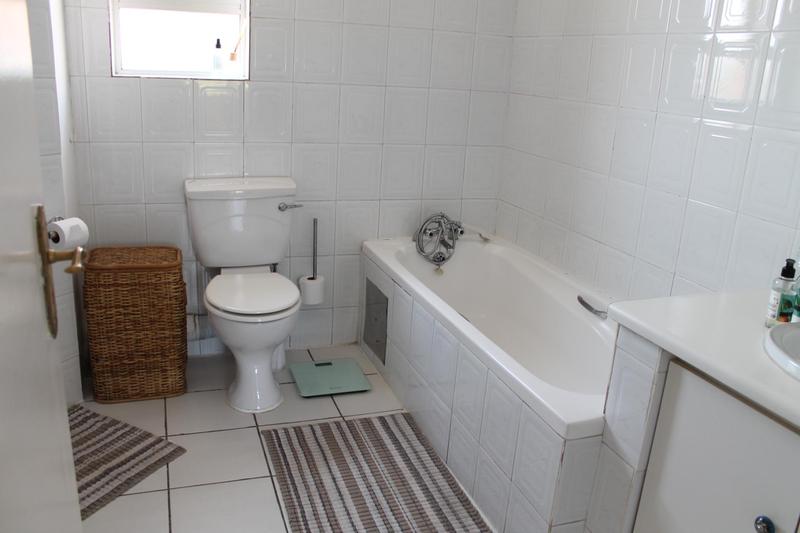 2 Bedroom Property for Sale in Bedford Gardens Gauteng