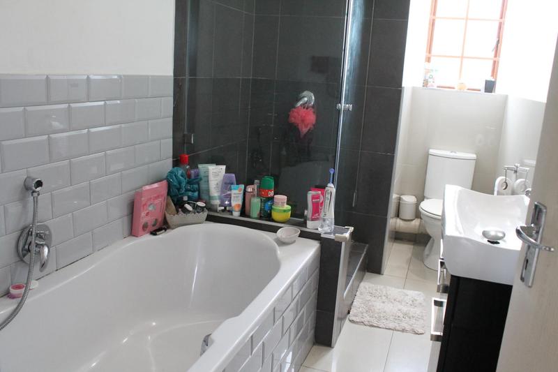 3 Bedroom Property for Sale in Bedfordview Gauteng