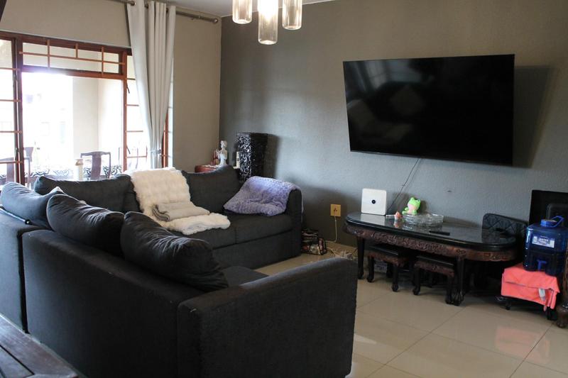 3 Bedroom Property for Sale in Bedfordview Gauteng