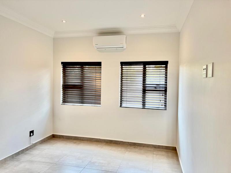 6 Bedroom Property for Sale in Zambezi Country Estate Gauteng