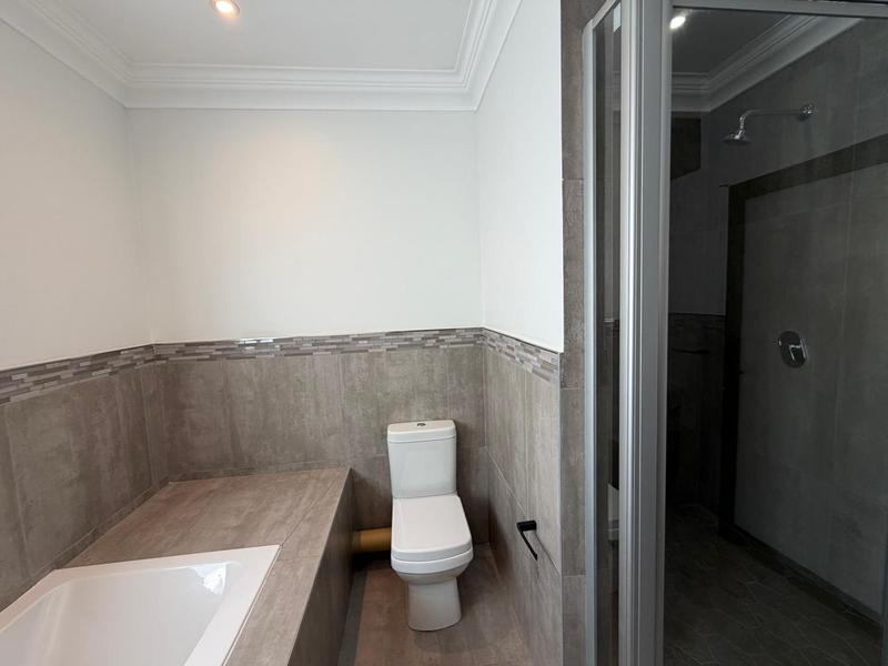 6 Bedroom Property for Sale in Zambezi Country Estate Gauteng