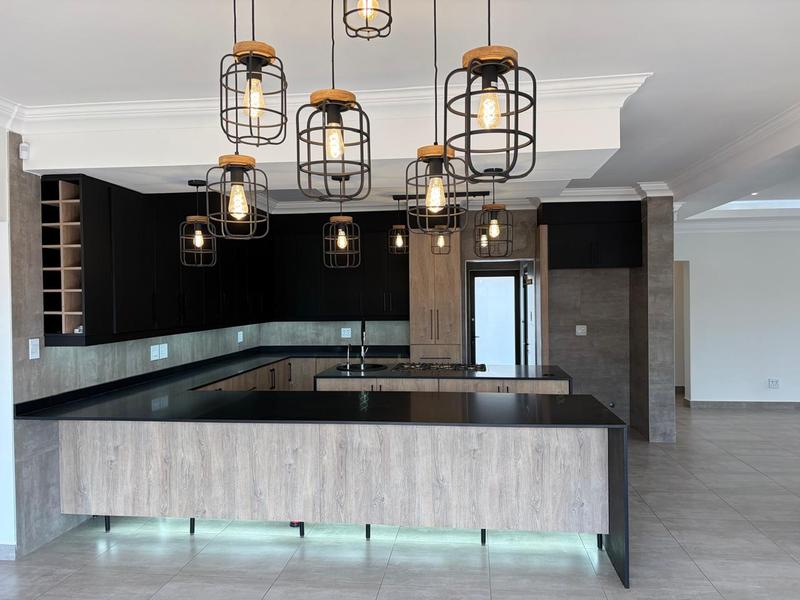 6 Bedroom Property for Sale in Zambezi Country Estate Gauteng
