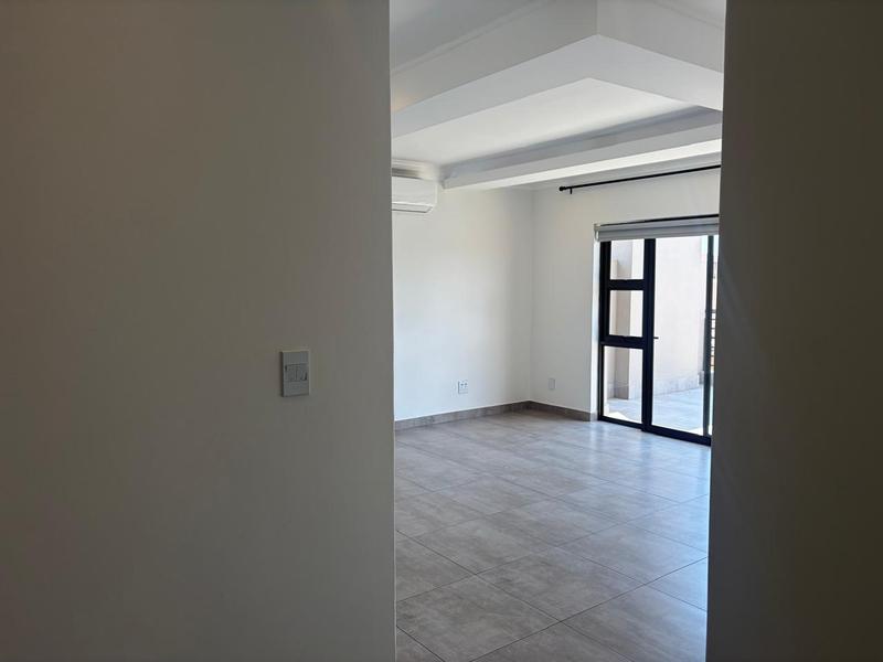 6 Bedroom Property for Sale in Zambezi Country Estate Gauteng