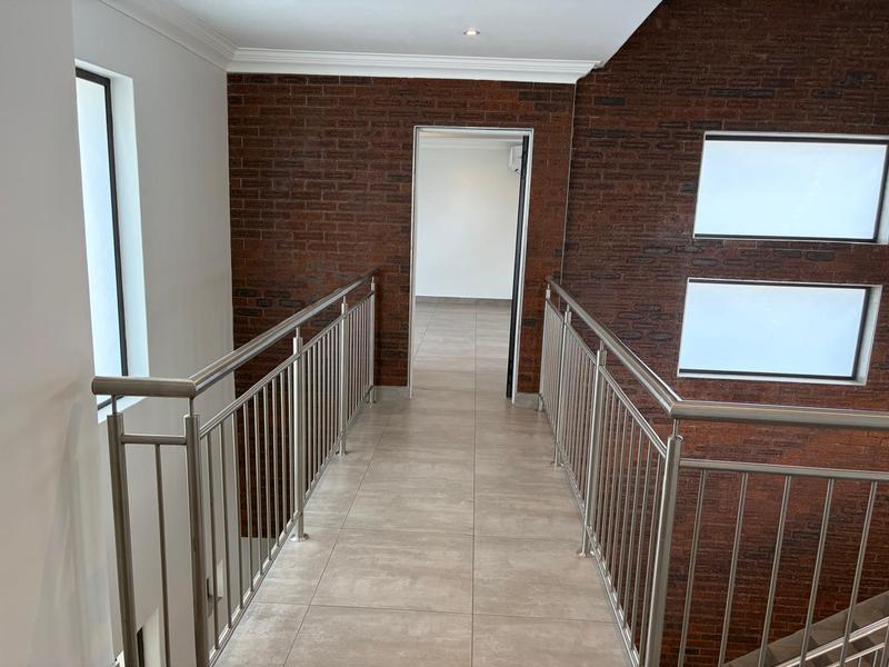 6 Bedroom Property for Sale in Zambezi Country Estate Gauteng