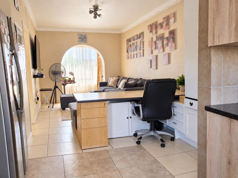 2 Bedroom Property for Sale in Brakpan Central Gauteng