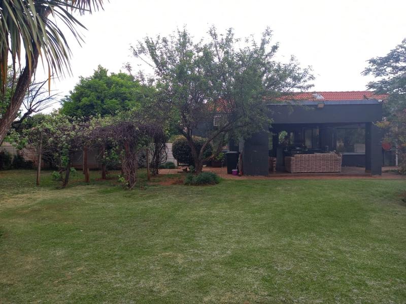 3 Bedroom Property for Sale in Mullerstuine Gauteng